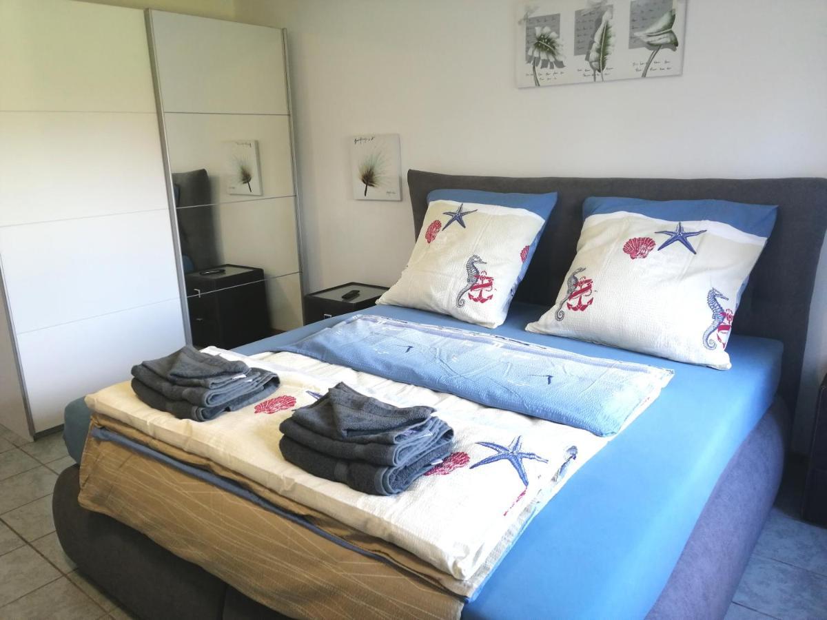 Pension Nordseebriese Dornum Buitenkant foto